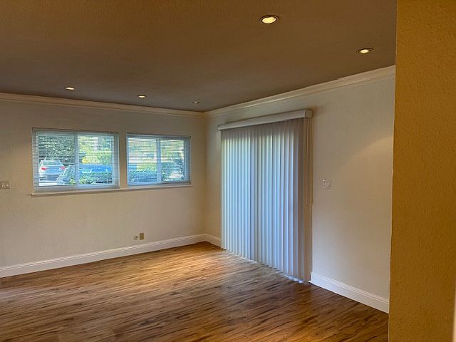 Living Room, new blinds