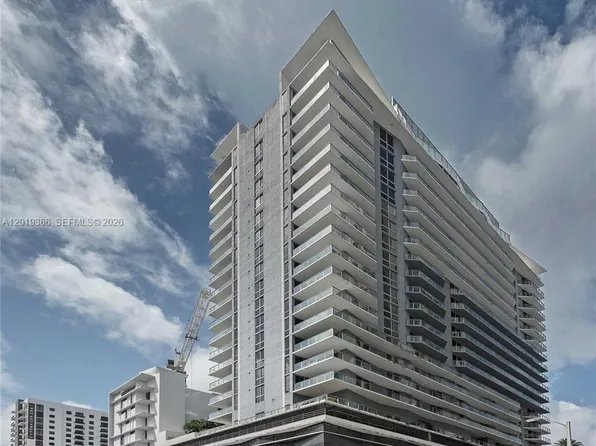 1010 SW 2nd Ave Unit 1709, Miami, FL 33131