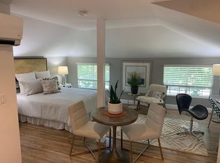 900 V St #2, Sacramento, CA 95818