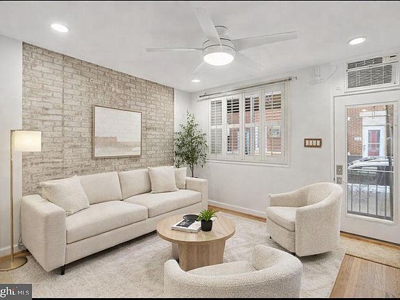 3rd image of 928 Annin St