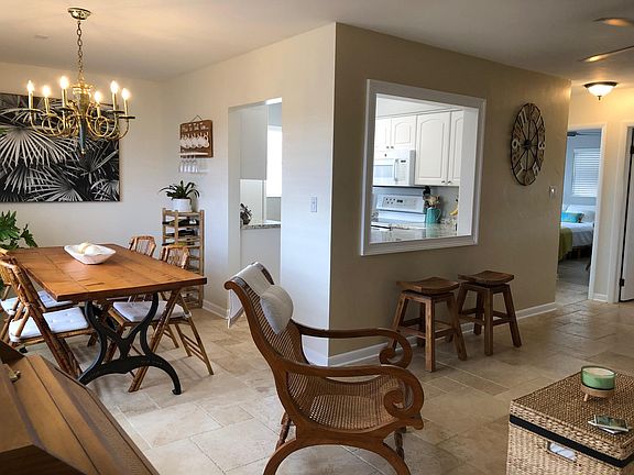 5th image of 143 Yacht Club Dr APT 14