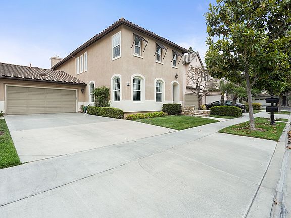 3rd image of 43 Topanga
