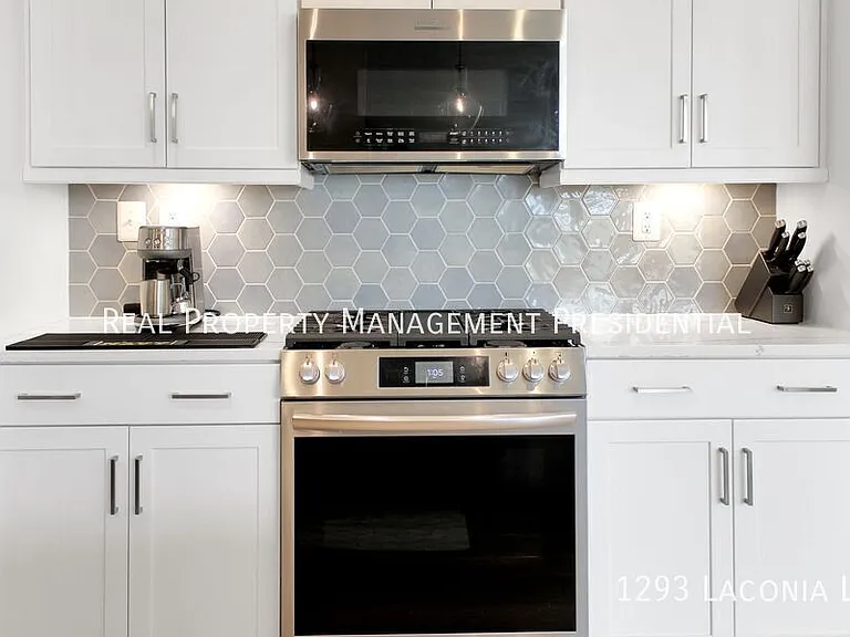 1293 Laconia Ln — Photo 7