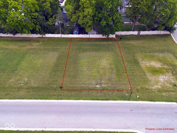 142 W Franklin St, Shelbyville, IN 46176