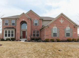 4661 Pebblepointe Pass, Zionsville, IN 46077