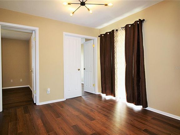 5th image of 3708 Idlebrook 202 Cir