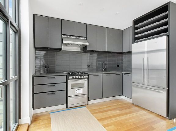 4th image of 1040 Dean St #811L