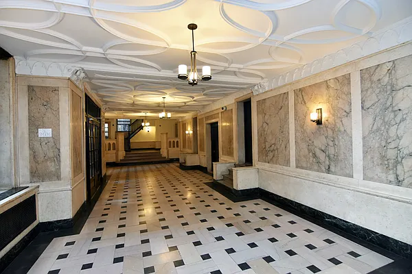 Rented by Bohemia Realty Group | media 8