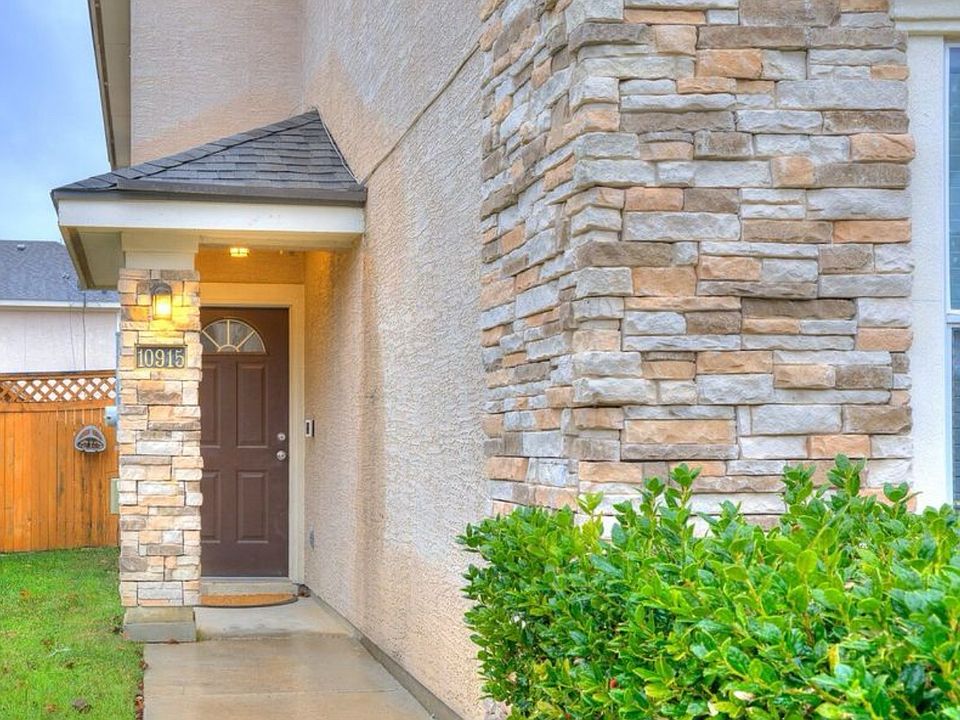 1st image of 10915 Toscana Isle