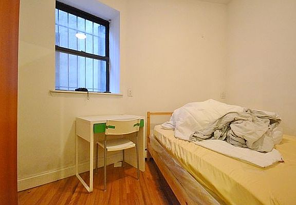 5th image of 157 W 106th St APT 4D
