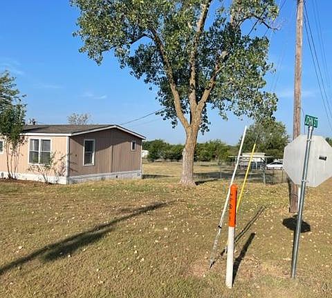 3rd image of 7205 Walden Dr