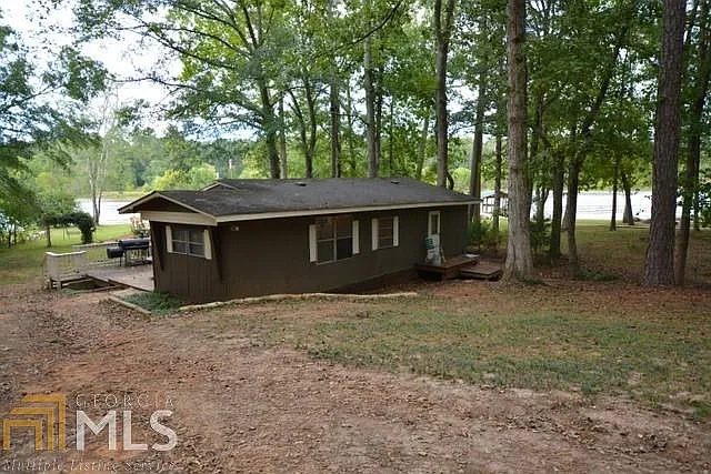 402 Henry Higgins Rd photo 1
