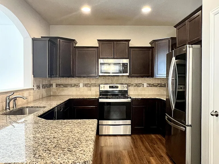 2057 Birmingham Loop — Photo 8