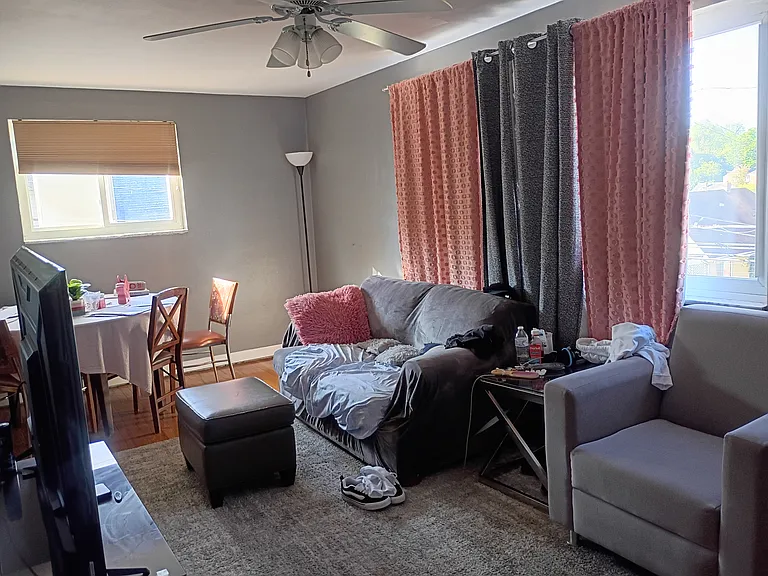 975 Berkshire Ave #2 — Photo 8
