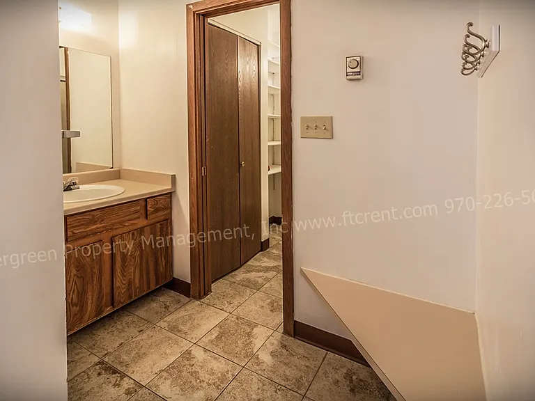 1301 University Ave #C301 — Photo 16