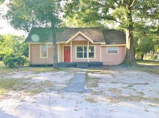1203 E Chilkoot Ave, Tampa, FL 33612