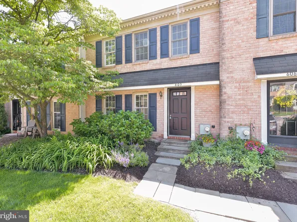605 Shippen Dr, Chester Springs, PA 19425