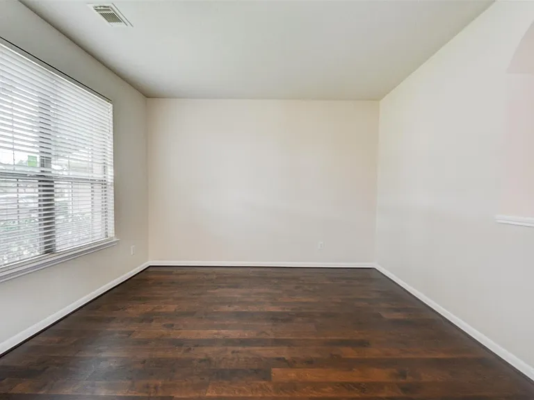 21515 Pointed Oak Ln — Photo 4
