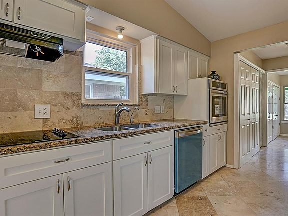 5th image of 12335 Mullins Dr