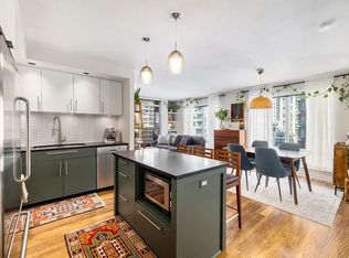 1055 Homer St #1005, Vancouver, BC V6B1G3