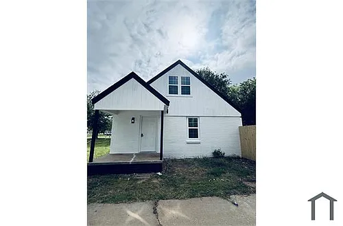 124 E Northrup Dr Photo 1