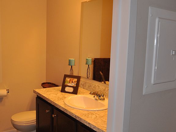 2nd image of 6056 Central Blvd