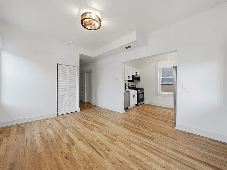 1514 W Fry St #2 — Photo 4