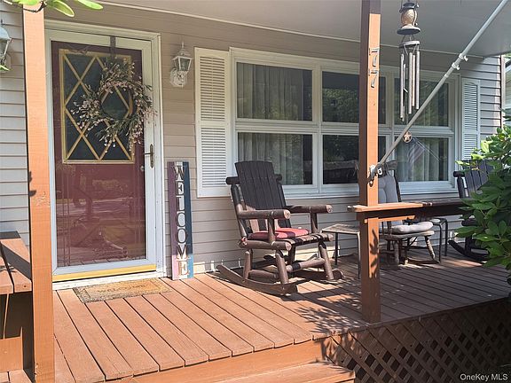 3rd image of 77 Rockland Road