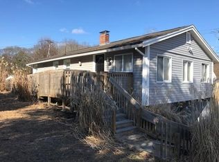 01 Main St, Lakeville, MA 02347