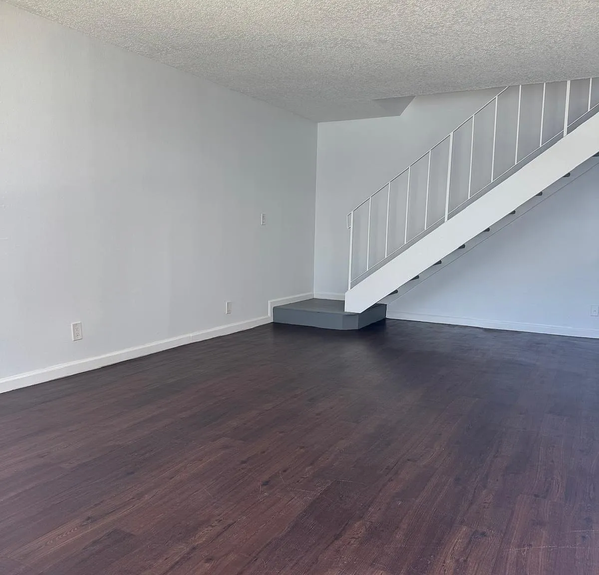 2 bed, 1.0 bath, 980 sqft, $1,750 — Photo 4