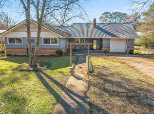 172 Pinewood Ave, Bessemer, AL 35023