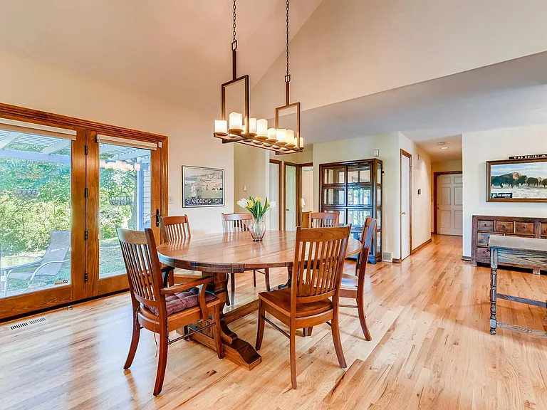Dining room and door to the patio