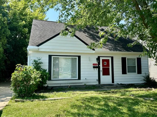 26500 Drakefield Ave, Euclid, OH 44132