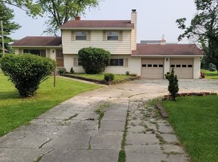 2646 McCutcheon Rd, Columbus, OH 43219