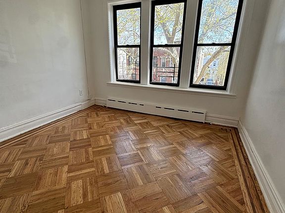 2nd image of 216 E 93rd St #2R