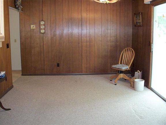 2nd image of Driftwood Ln