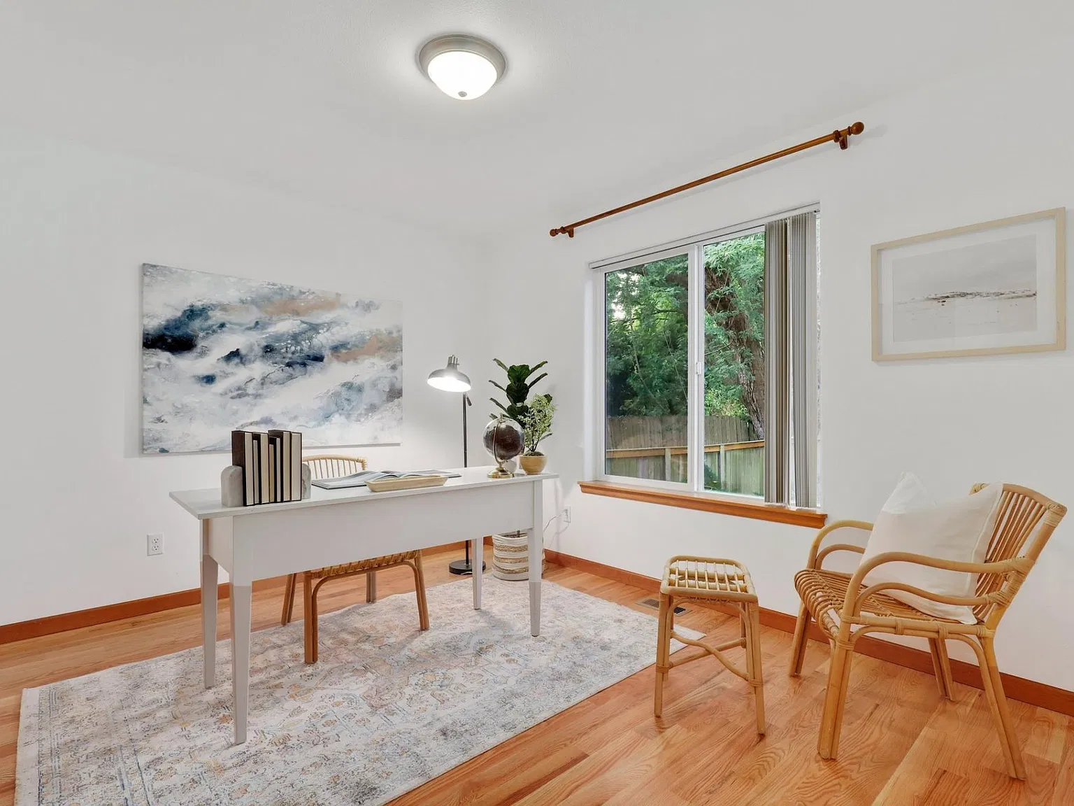 2 bed, 912 sqft, $3,480 — Photo 4