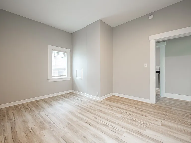 119 S Jackson St #1 — Photo 7