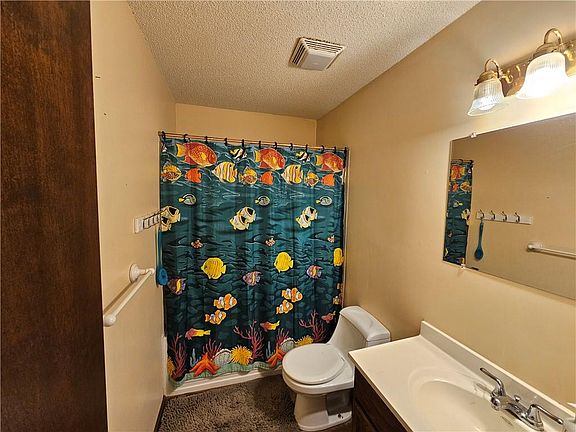 5th image of 1524 N 85th Ter