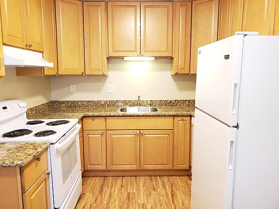 5th image of 6778 Yount St APT 4