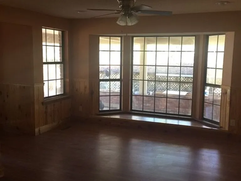 210 Pineleaf Ln — Photo 7