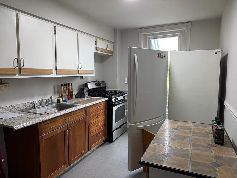 502 W Main St #2 — Photo 17