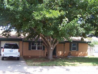 700 NW 12th Pl, Andrews, TX, 79714