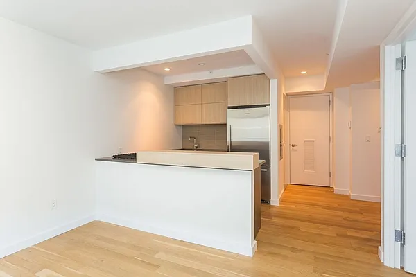 Rented by MNS | media 27