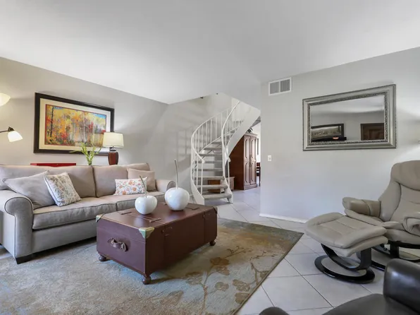 72746 Tony Trabert Ln, Palm Desert, CA 92260