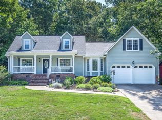 2410 Woodthrush Dr, Chattanooga, TN 37421