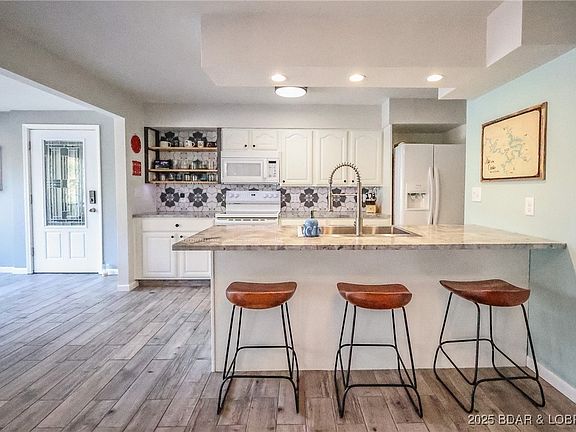 5th image of 138 Siesta Cir