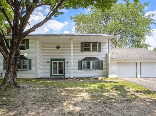 11199 B Dr N, Ceresco, MI 49033