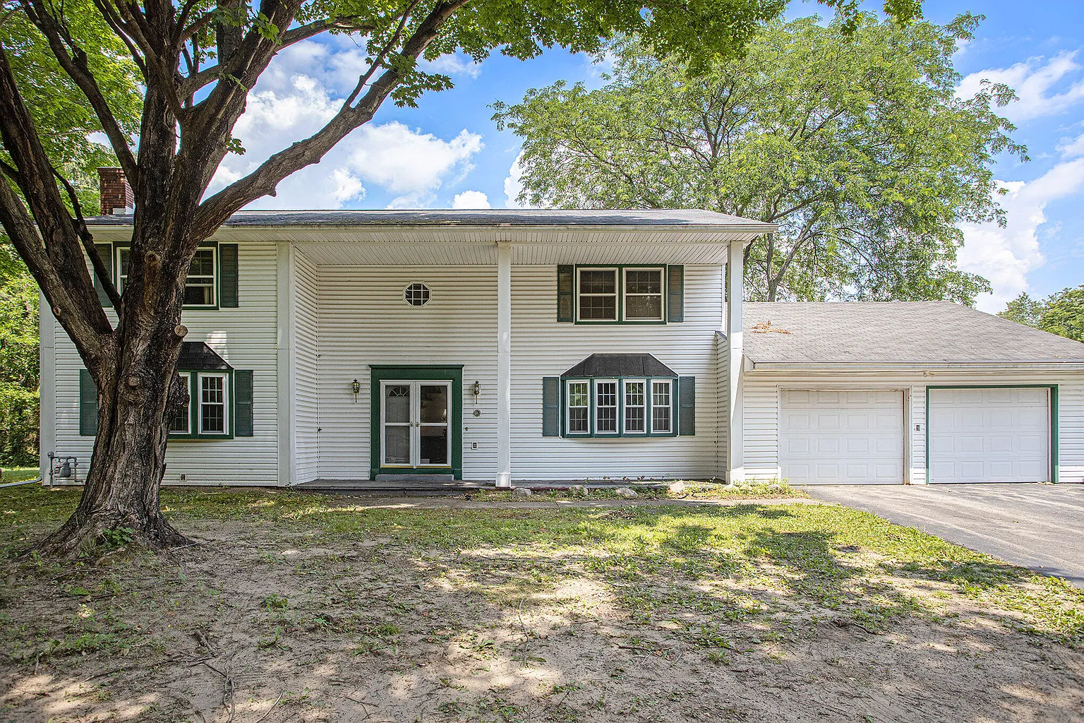 11199 B Dr N photo 1