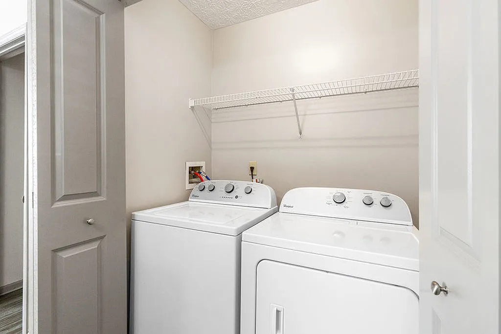 Bridgestone Apartments — Photo 3